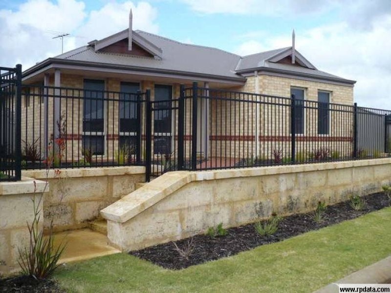 7 Oatlands Vista, Wellard WA 6170
