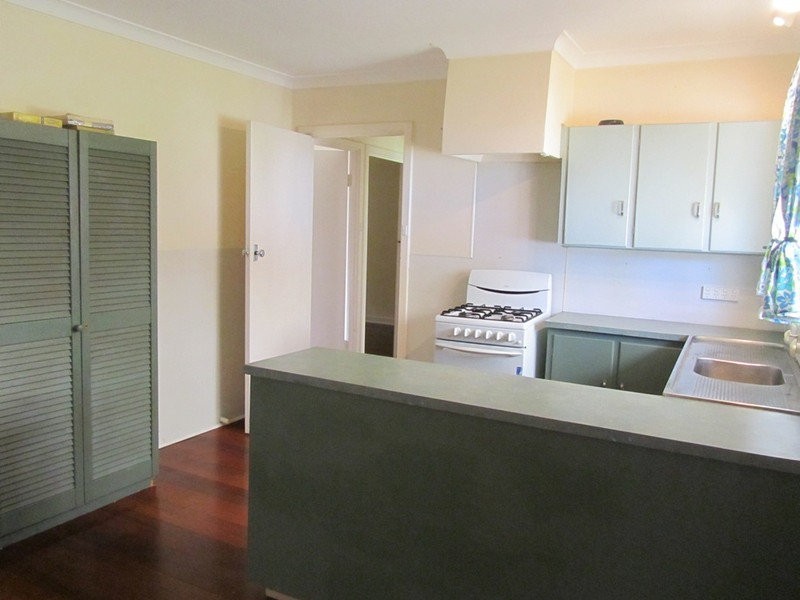 6 HUNT PLACE, Parmelia WA 6167