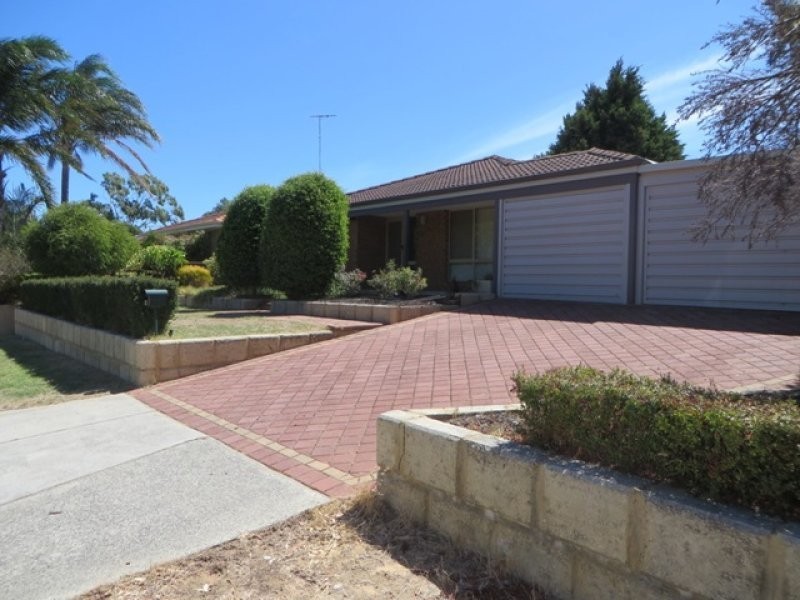 29 Porter Gardens, Leda WA 6170