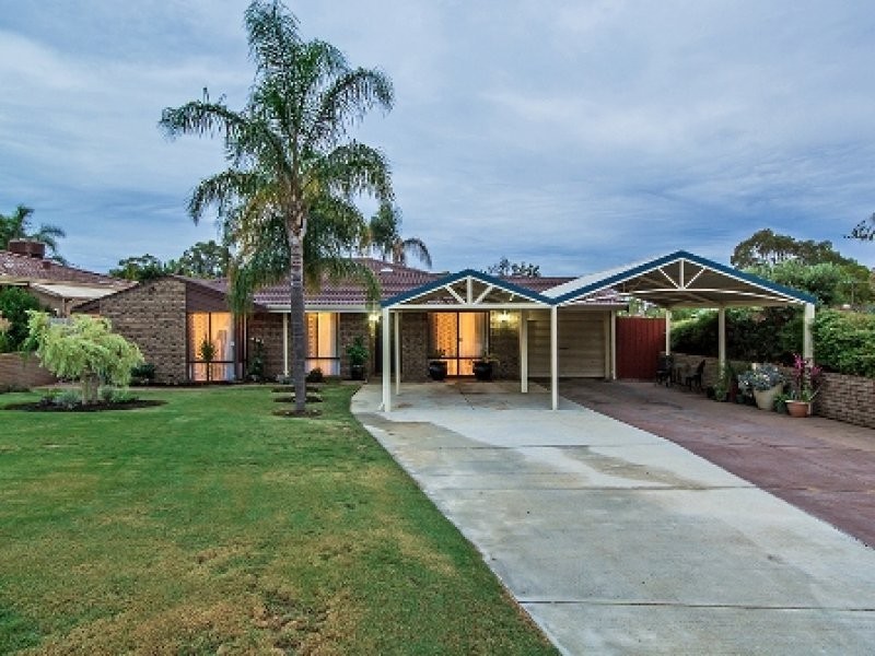 6  Joiner Place, Parmelia WA 6167