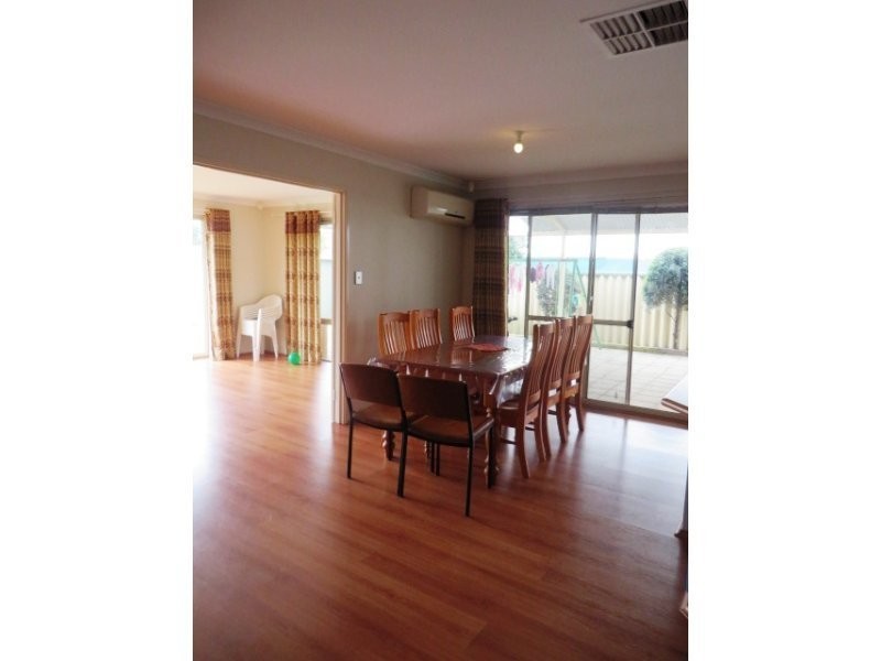 15 Caroline Crescent,, Bertram WA 6167