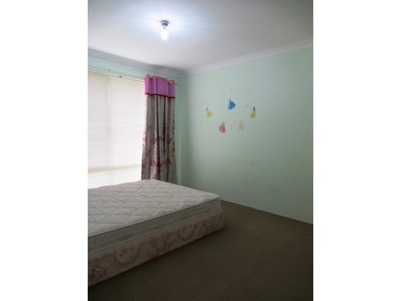 15 Caroline Crescent,, Bertram WA 6167