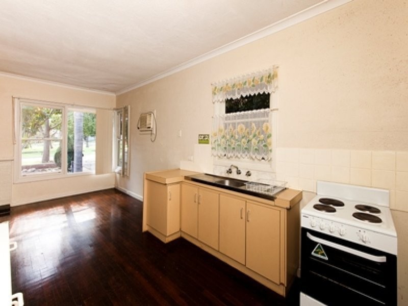 39 Atkinson Road, Medina WA 6167