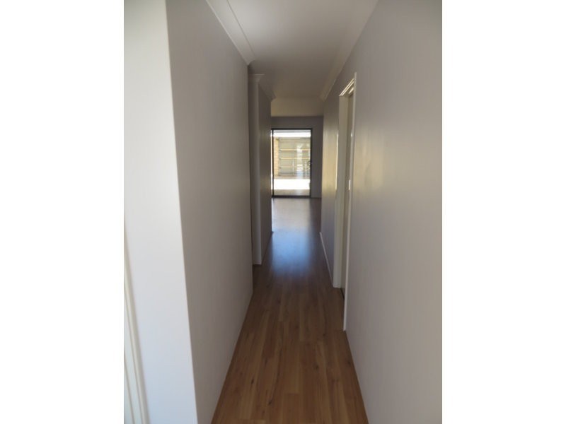 103 Milbrook Avenue, Bertram WA 6167