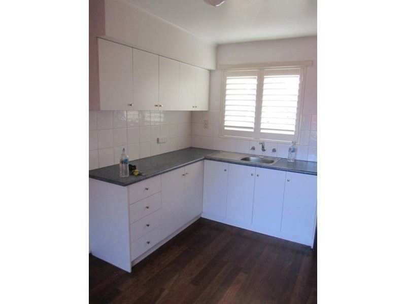 32 Maydwell Way, Calista WA 6167