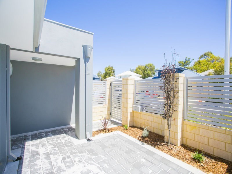 7 Darius Drive, Kwinana Town Centre WA 6167