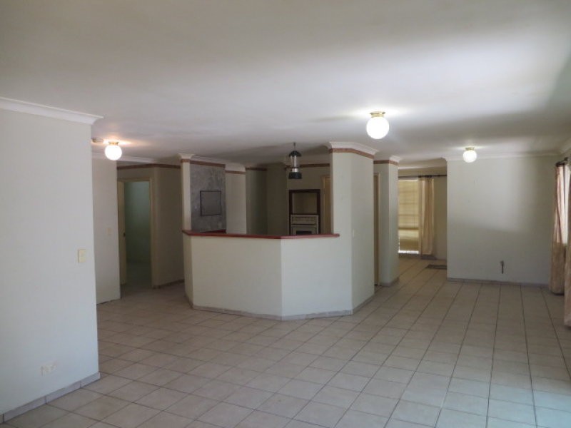 8 Patrick Vista, Parmelia WA 6167