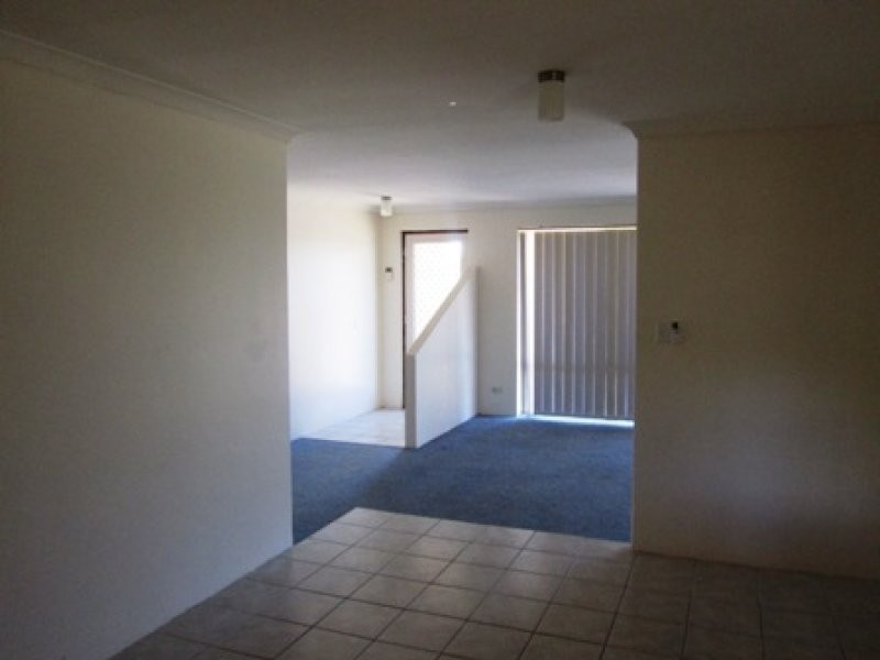 3 Maple Vista, Parmelia WA 6167
