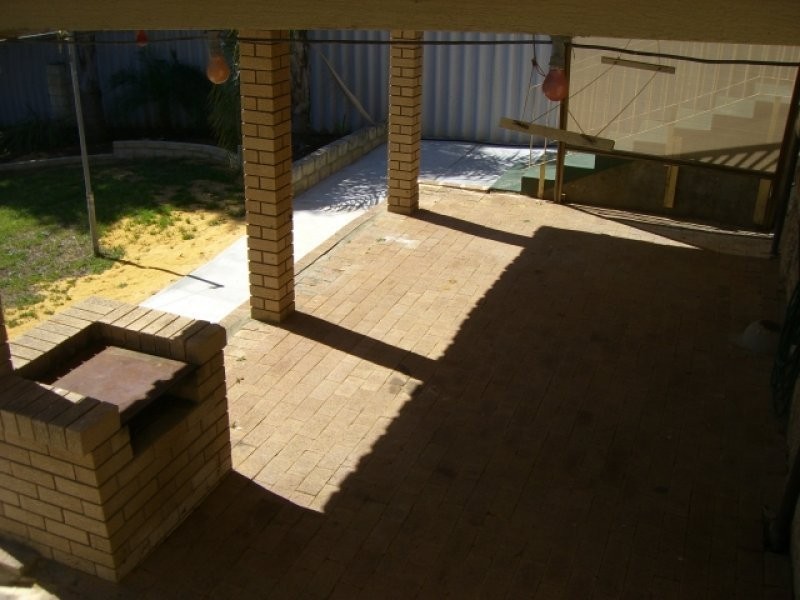 83 Orelia Avenue, Orelia WA 6167