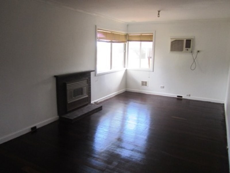 35 Nathaniel Way, Orelia WA 6167