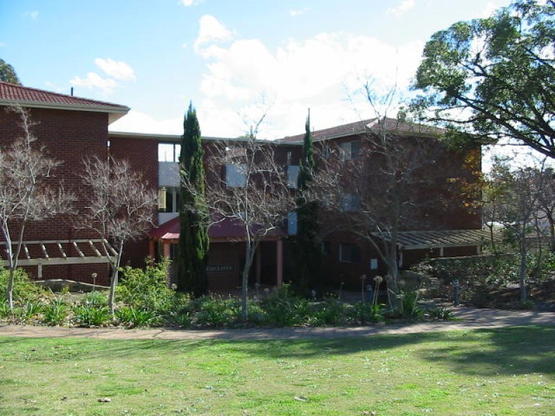 8/14 Canham Way, Orelia WA 6167