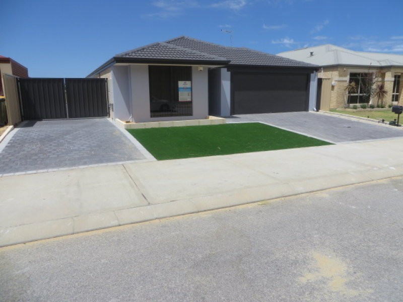 10 Portchester Avenue, Orelia WA 6167