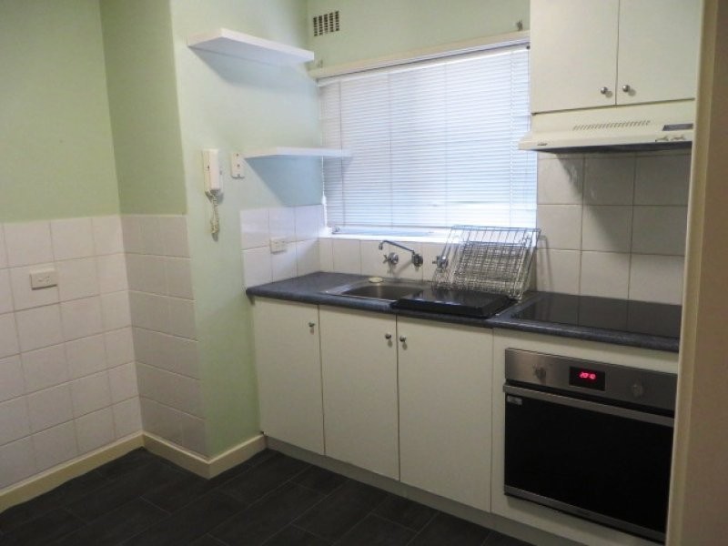 8/9 Beacham Place, Medina WA 6167