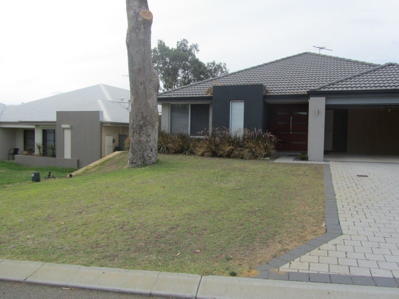 10 Brockenhurst Link, Wellard WA 6170