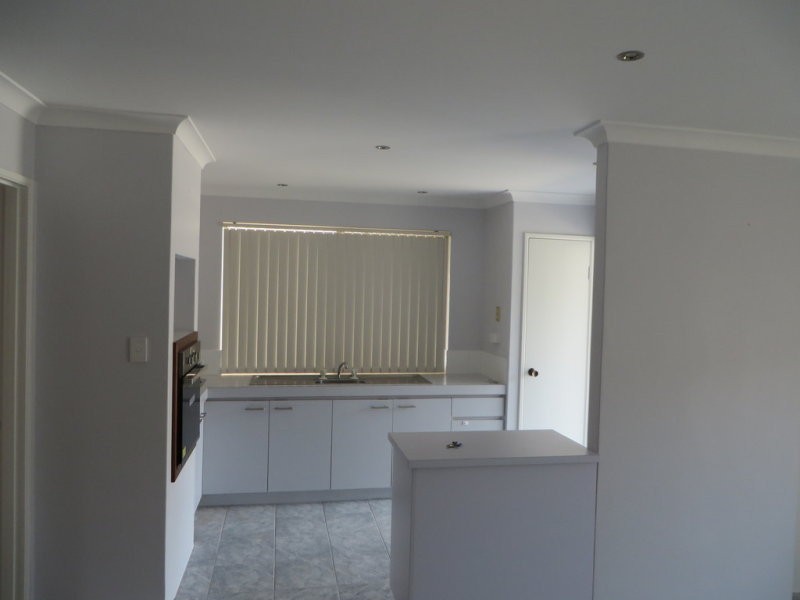 25 Hargrave Place, Parmelia WA 6167