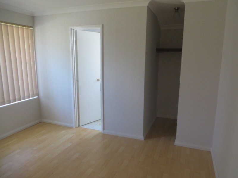 5 Limoges Elbow, Port Kennedy WA 6172