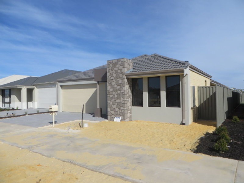 82 Weewar Circuit, South Yunderup WA 6208