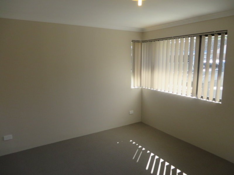 12a Harrison Way, Calista WA 6167
