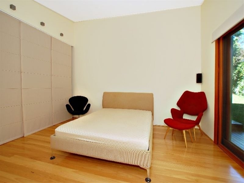 8a Osborne Road, Greenwich NSW 2065