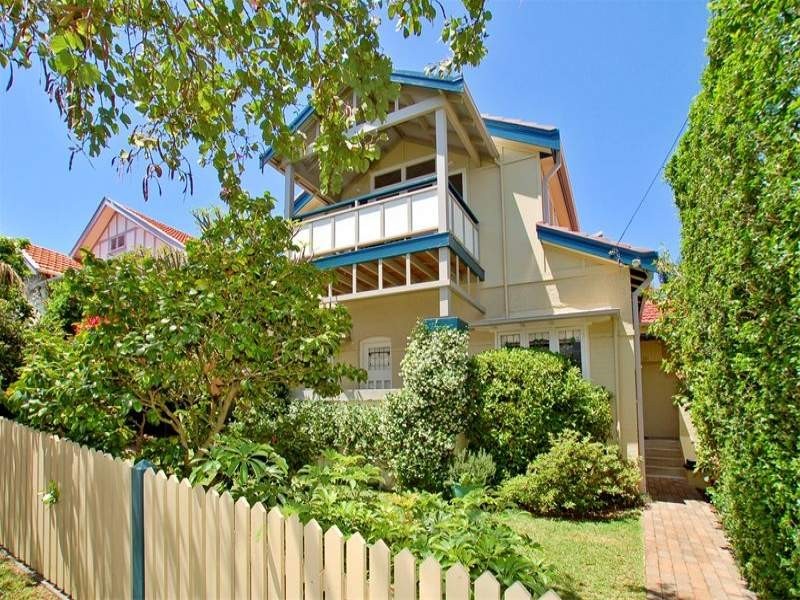 60 Carlotta Street, Greenwich NSW 2065