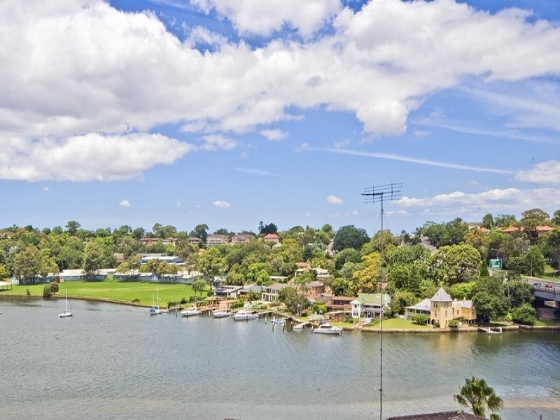 37 The Crescent, Linley Point NSW 2066