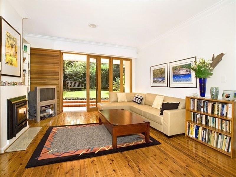 16 Crowther Avenue, Greenwich NSW 2065