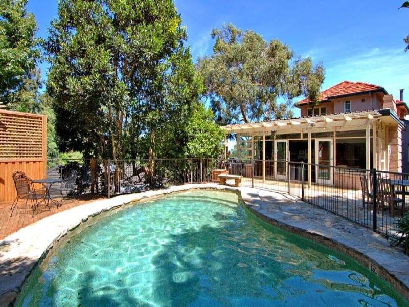 6 Morven Gardens Lane, Greenwich NSW 2065