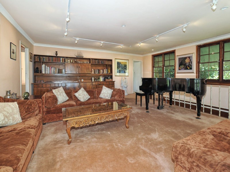 21 Wisdom Road, Greenwich NSW 2065