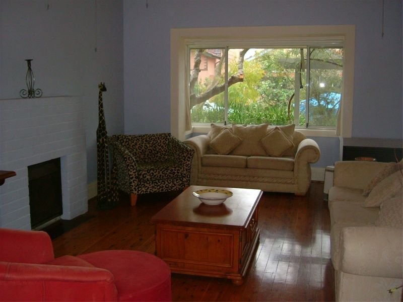 4 Robert Street, Greenwich NSW 2065