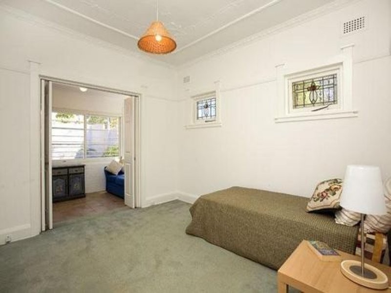 32 River Road, Wollstonecraft NSW 2065