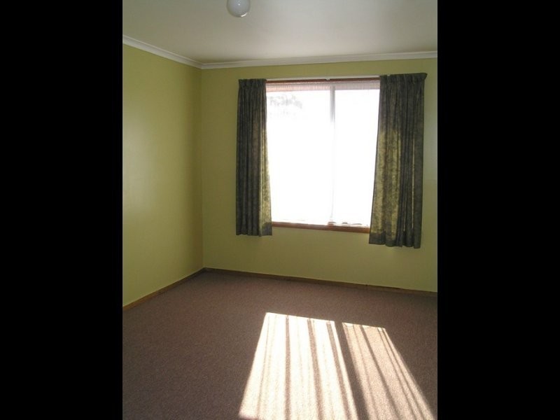8 Hammond Avenue, George Town TAS 7253
