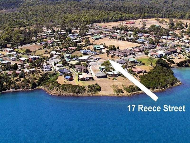 17 Reece Street, George Town TAS 7253