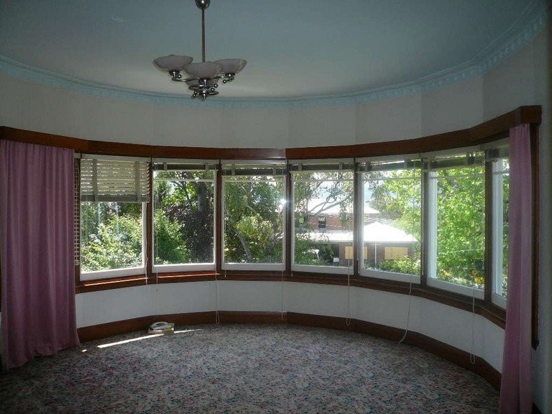 8 Eurella Street, Kings Meadows TAS 7249