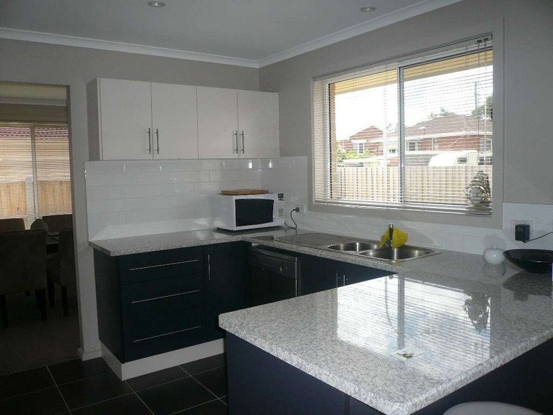 11 Pocket Place, Newnham TAS 7248