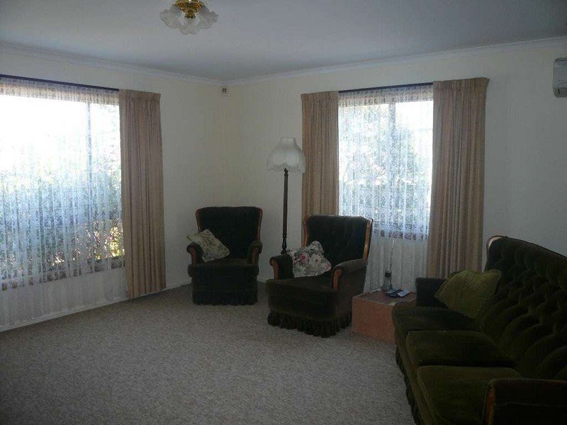 10 Button Street, Mowbray TAS 7248