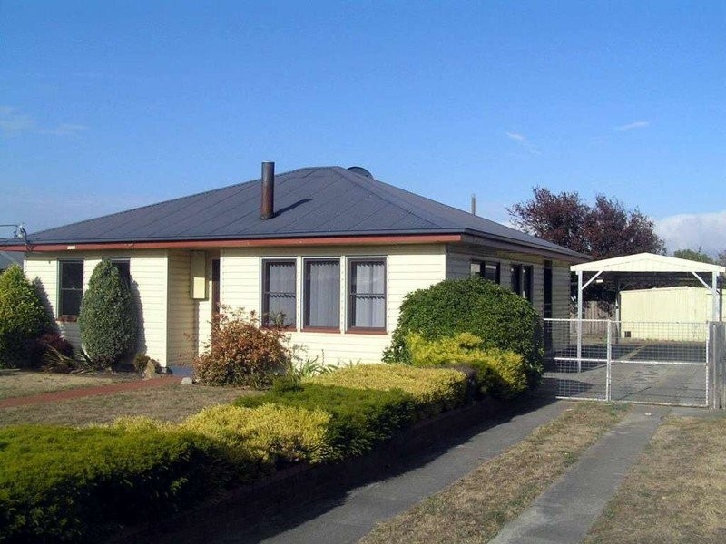 13 Paterson Crescent, George Town TAS 7253