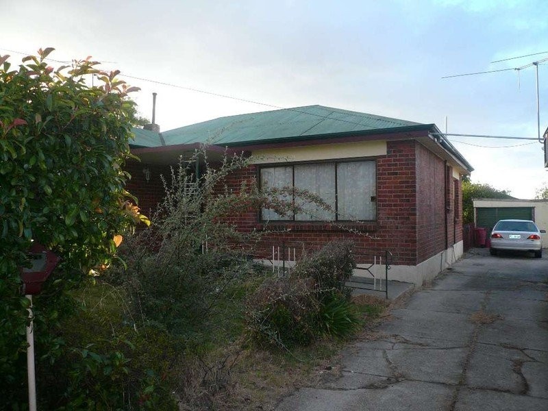 83 Tompsons Lane, Newnham TAS 7248
