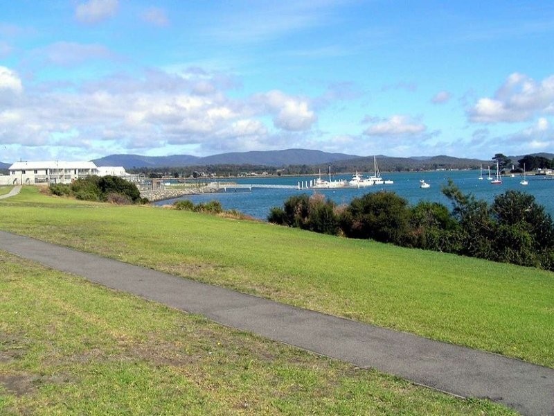 32 Esplanade South, George Town TAS 7253