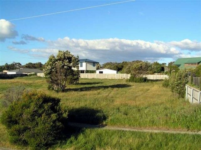 15 Reece Street, George Town TAS 7253