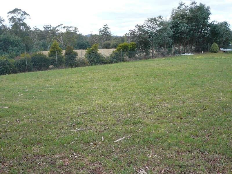 82a Main Road, Exeter TAS 7275