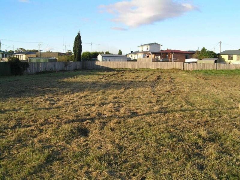 1 Burnett Street, George Town TAS 7253