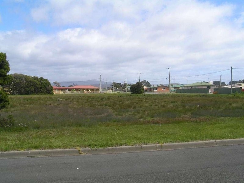 . Cnr Anne and Arthur Streets, George Town TAS 7253