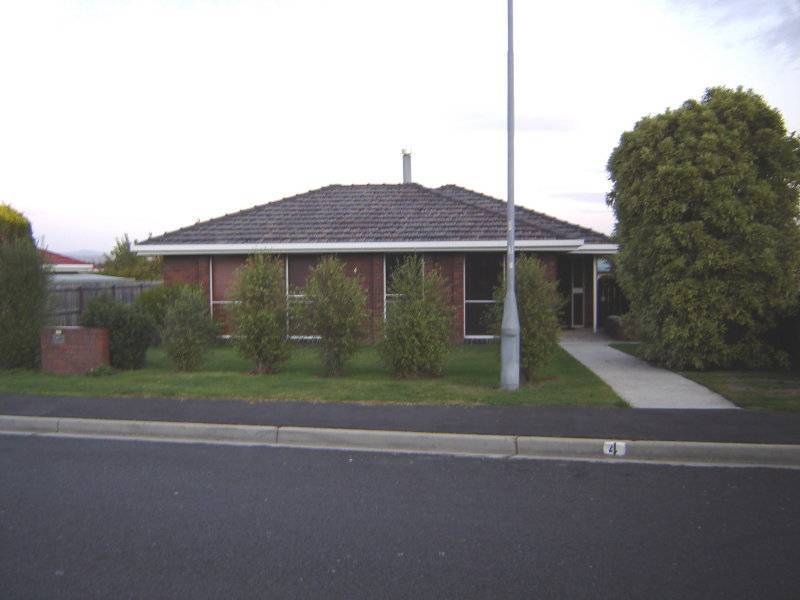4 Denway Grove, Norwood TAS 7250