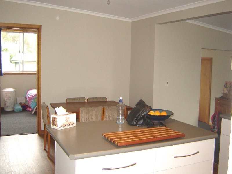 6 Redwood Crescent, Youngtown TAS 7249