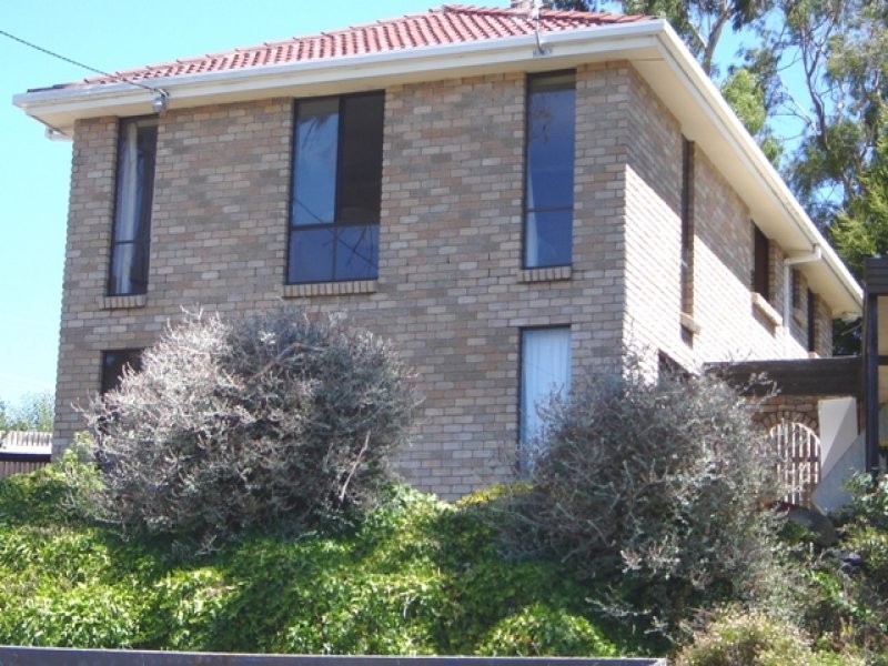38 New World Avenue, Trevallyn TAS 7250