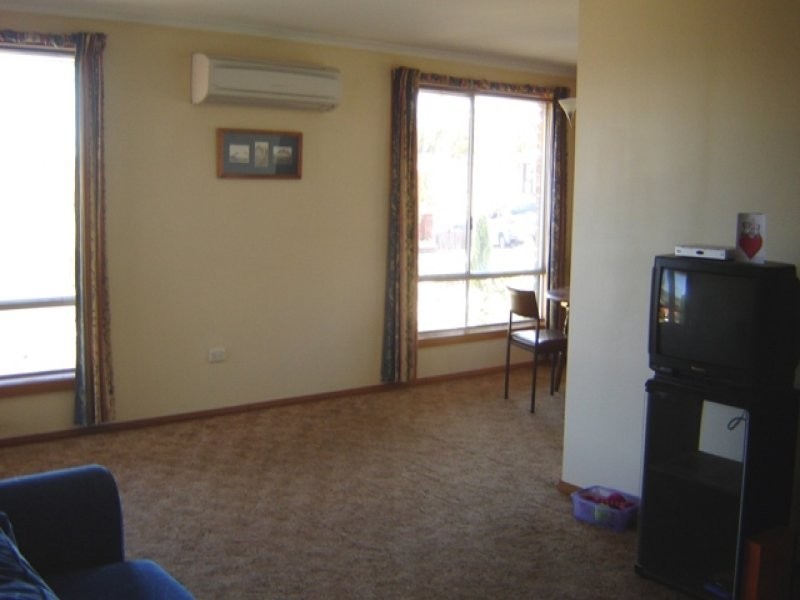 6 Goya Road, Newnham TAS 7248