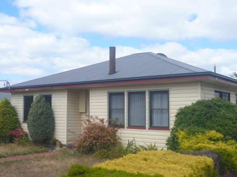 13 Paterson Crescent, George Town TAS 7253