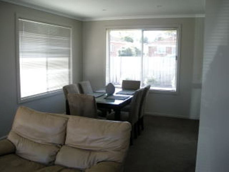 11 Pocket Place, Newnham TAS 7248