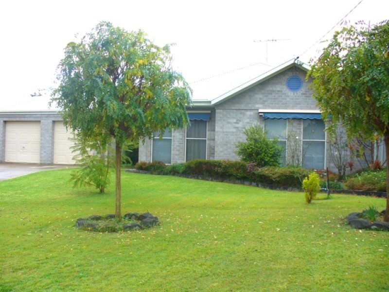 43 Evans Street, Greta NSW 2334