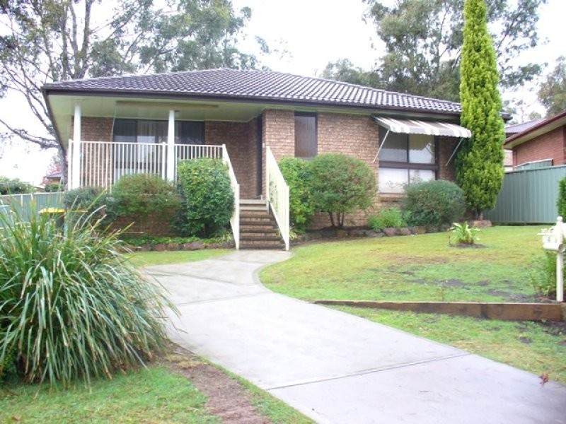 4 Roselle Close, Rutherford NSW 2320